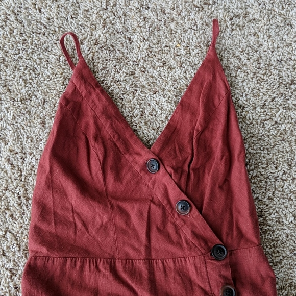 UO Amber Linen Buttondown Sundress - Picture 4 of 10